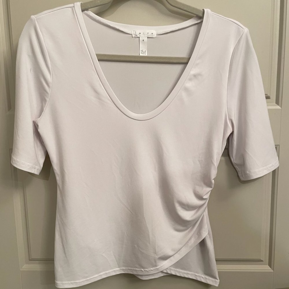 Leith - Medium M - White Top
